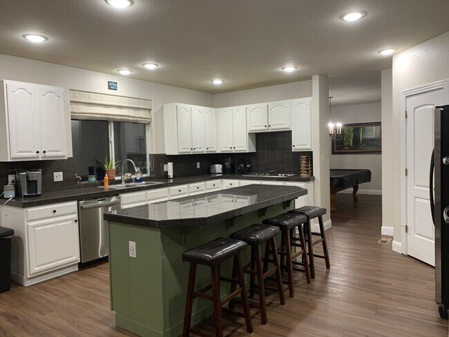 Photo - 7117 Heatherwood Dr