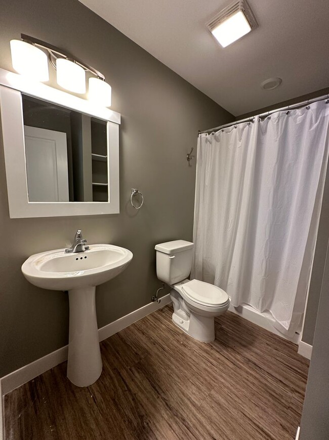 Photo - 924 Dayton St SW