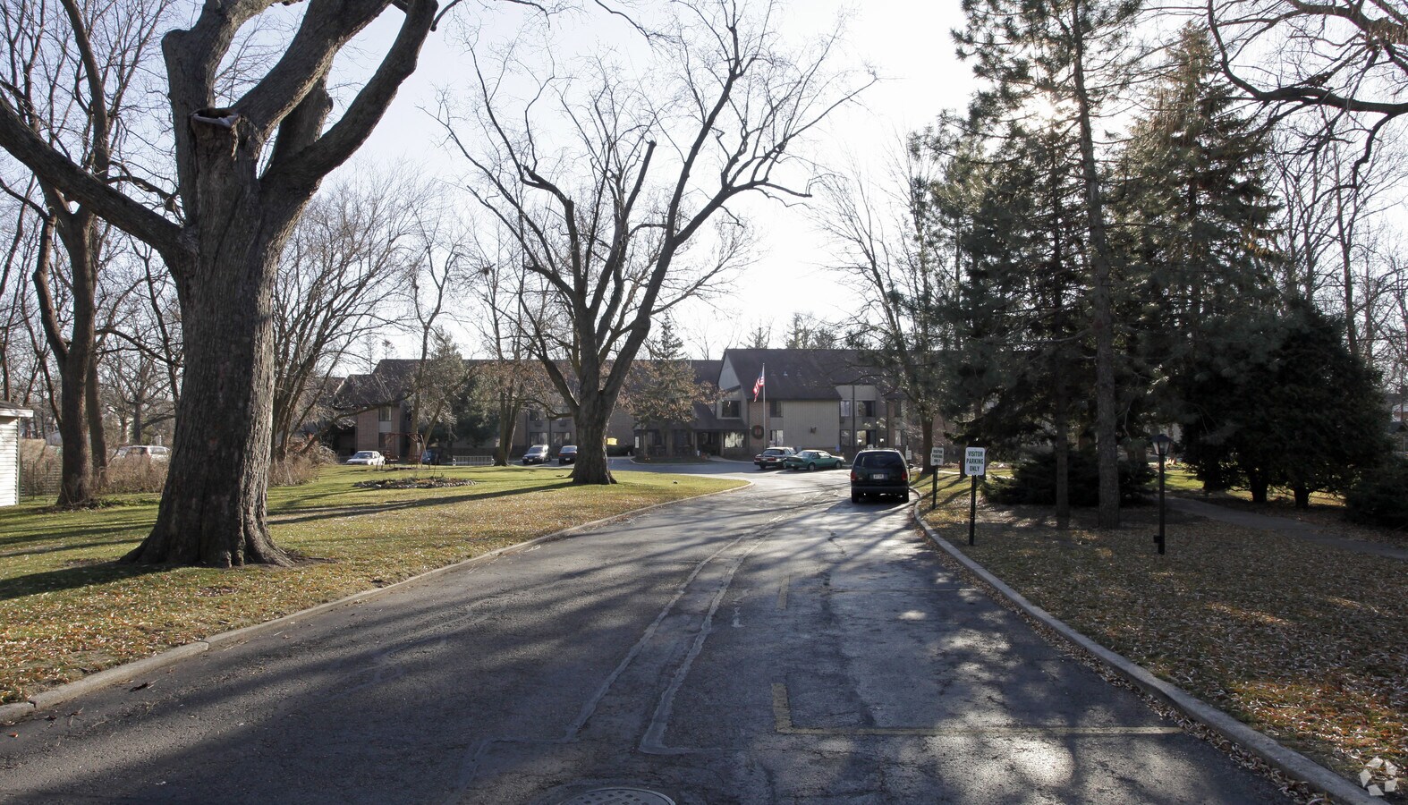 Photo - Gilbert Court Apartments