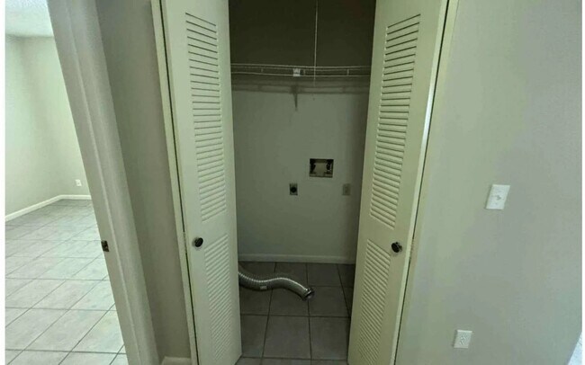 Photo - 3875 NW Huntsboro St Unit 3875 NW Huntsboro St 101