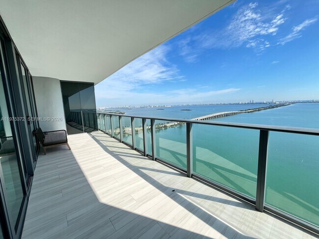 Photo - 3131 NE 7th Ave Unit 3003