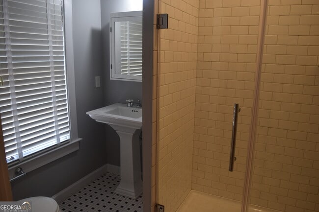 Photo - 203 N Washington Ave Unit APT. 2