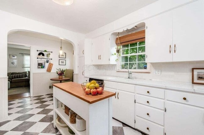 Photo - 532 N Drexel Ave