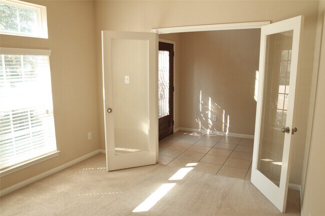 Photo - 24834 Colonial Maple Dr