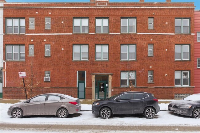 Building Photo - 2351 W Charleston St Unit 2R