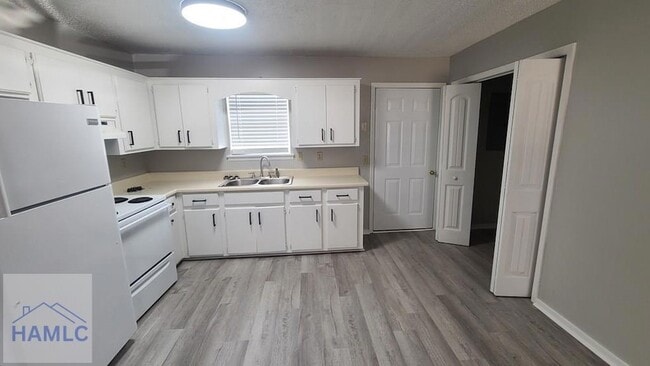 Photo - 14 Live Oak Loop