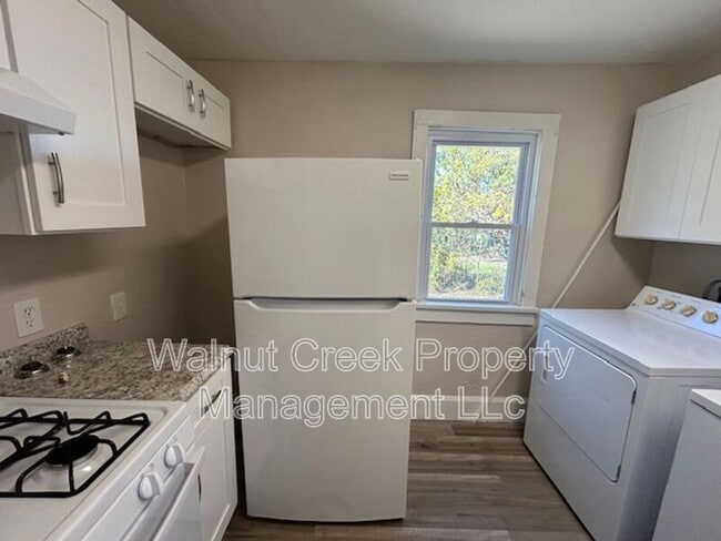 Photo - 362 Furnace St Unit 362 1/2