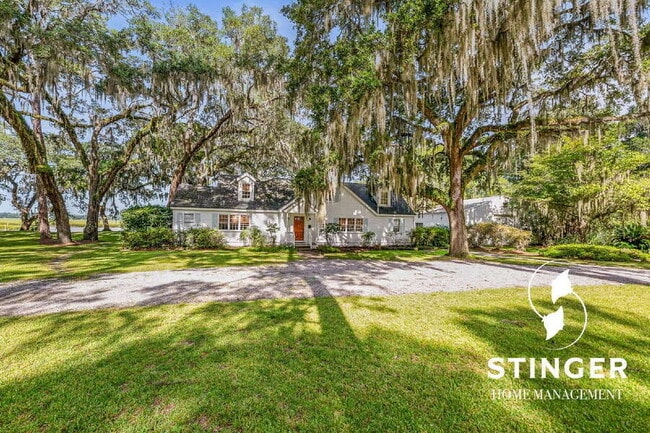 Photo - 263 Brickyard Point Rd S