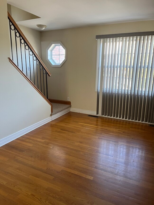 Photo - 1536 Highland Ave