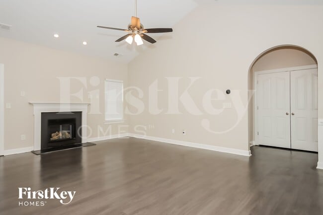 Photo - 109 Planters Dr