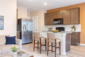 Photo - 602 Knopper St Unit B