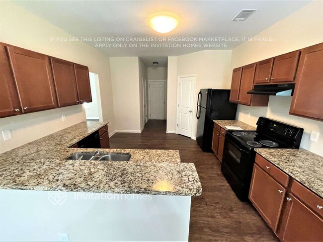Photo - 2445 Valley Creek Dr