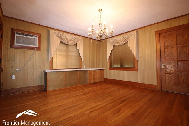 Photo - Beautiful and Unique 5 Bedroom Home