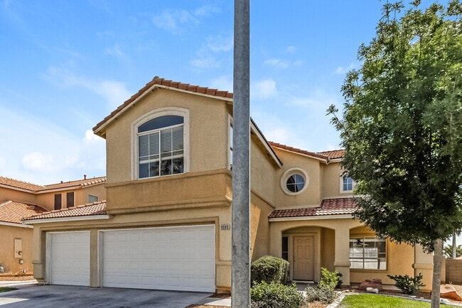 Photo - 9060 Malarga St