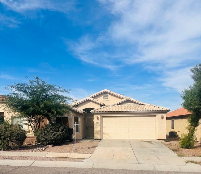 Building Photo - 2384 W Silverbell Tree Dr