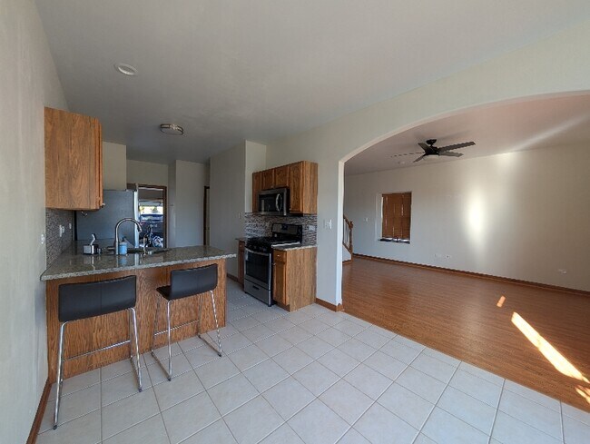 Photo - 559 Goodwin Dr