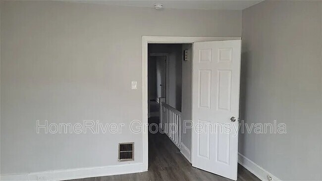 Photo - 5704 Belmar St
