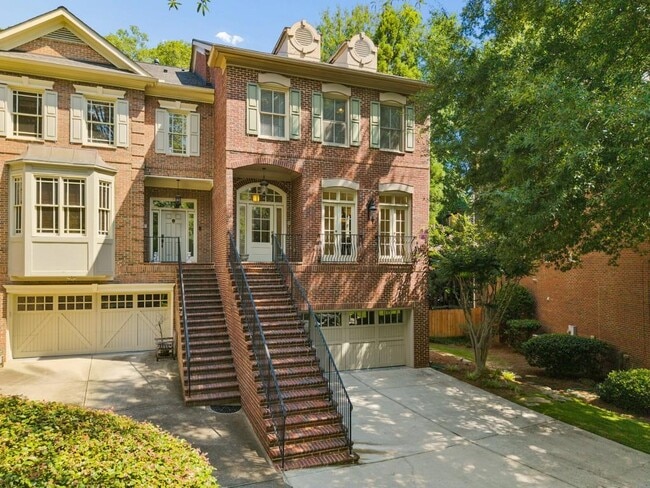 Photo - 614 Timm Valley Rd NE