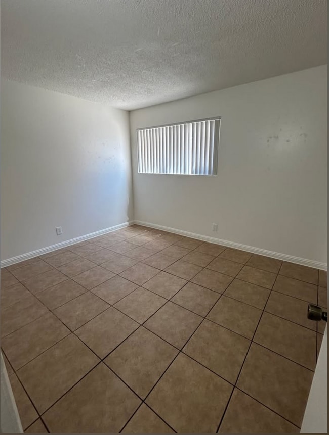 Photo - 3791 Hazelwood St Unidad 3791-03