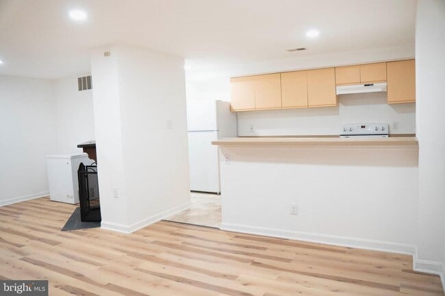 Photo - 4451 Pembrook Village Dr