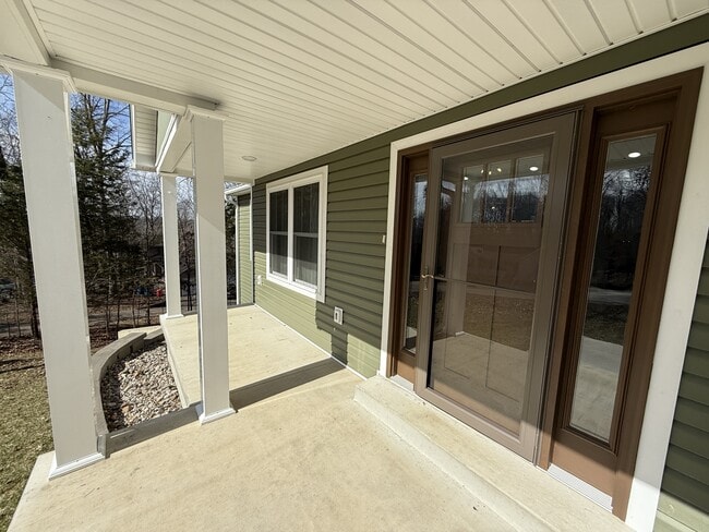 Photo - 56 Ken Helmly Ct