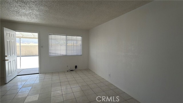 Photo - 322 Maxine Ave