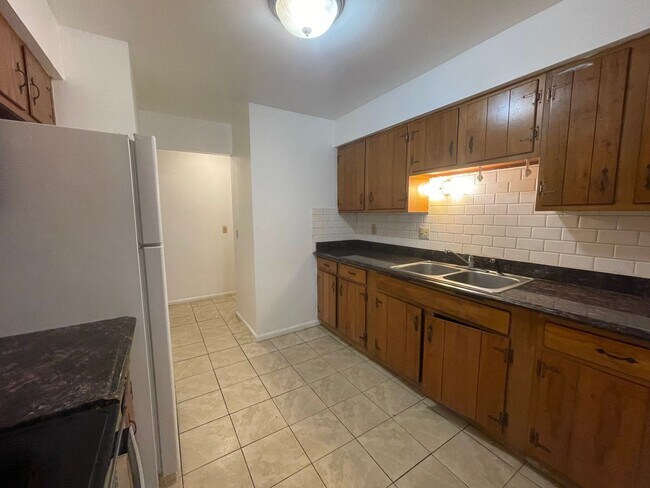 Photo - 2860 S 9th St Unidad #8