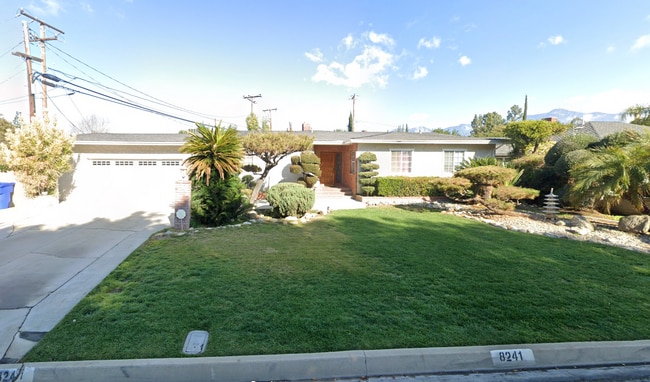 Building Photo - Lovely 4BR 2BA Single Family Home in San Gabriel for Rent!