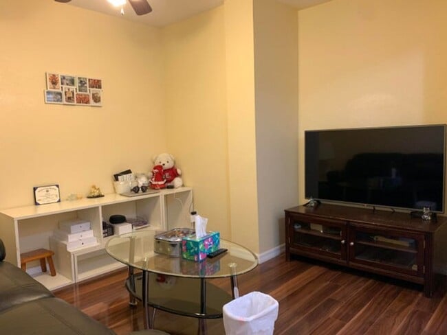 Photo - 2304 Center Stone Ln