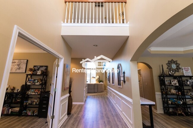 Photo - 1900 Enfield Ct SE
