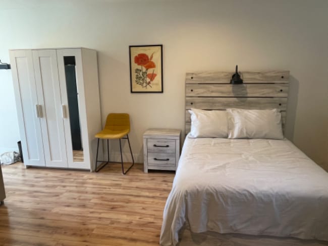 Photo - 1166 Manzanita Ave