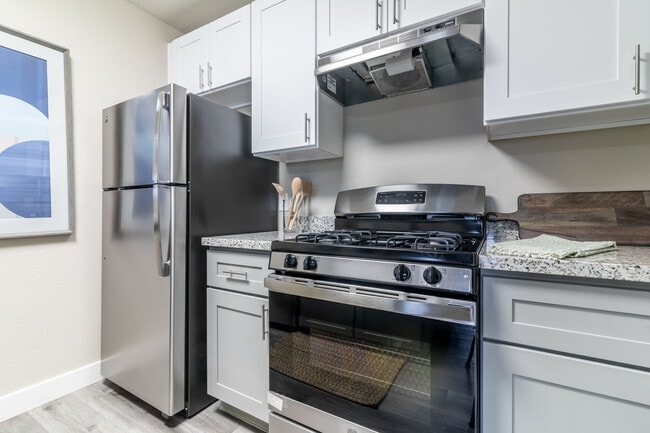 GATEWAY APARTMENTS
