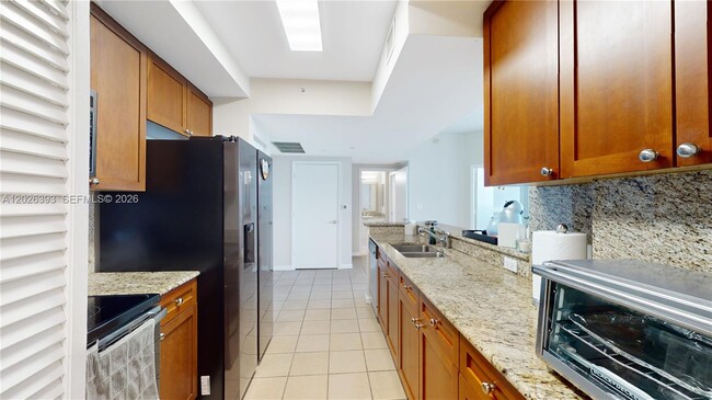 Photo - 19501 W Country Club Dr Unidad PH-10