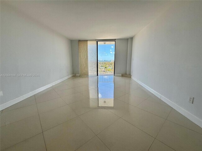 Photo - 2350 NE 135th St Unit 1207