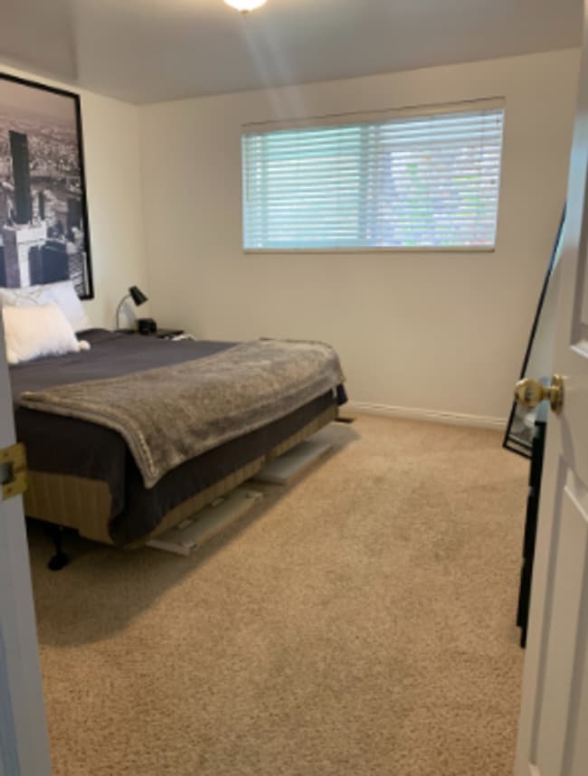 Photo - 377-377 N Main St Unidad 375