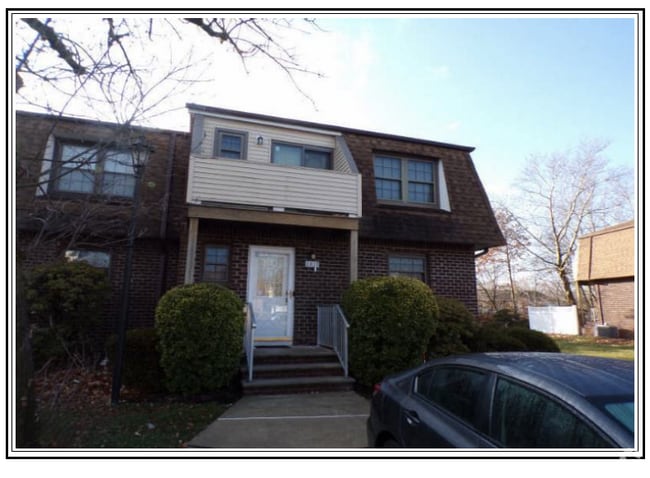 Building Photo - 2812 Kent Pl Rental