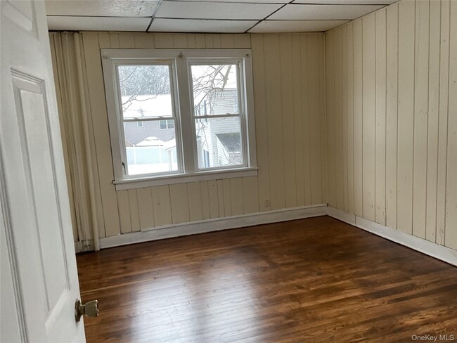 Photo - 76 Lawrence Ave