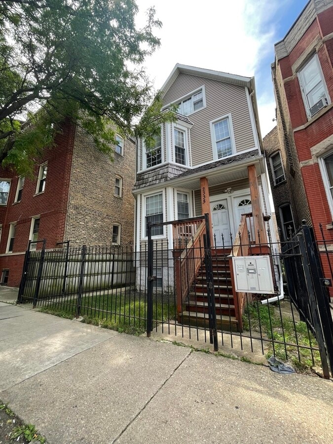 Photo - 2338 N Kimball Ave Unit 2