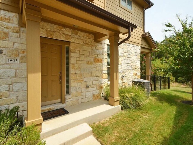 Photo - 1310 W Parmer Ln Unidad 18B