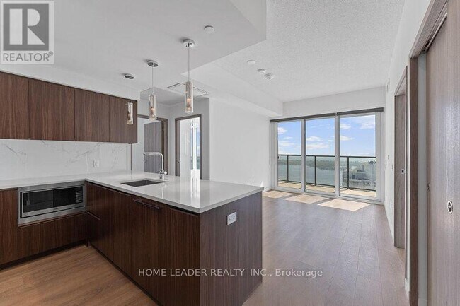 Photo - 3 Concord Cityplace Wy Unit 5910