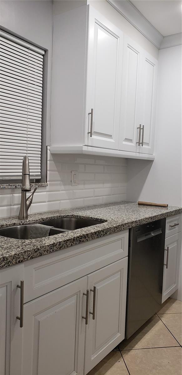 Photo - 1450 Atlantic Shores Blvd Unit 206