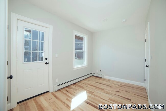 Photo - 10 Duffley Ct Unit 2