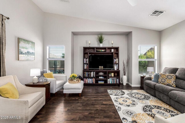 Photo - 42422 W Bravo Dr