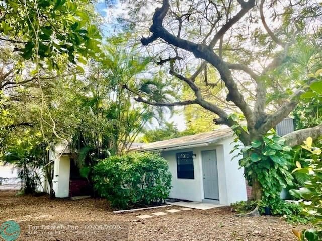 Photo - 1918 Sheridan St