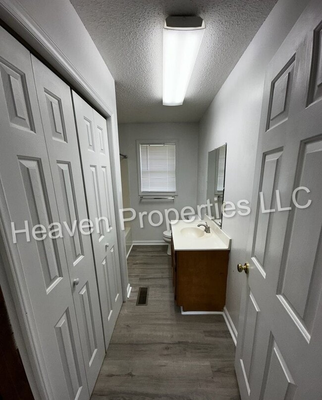 301 Williamson St Unidad B