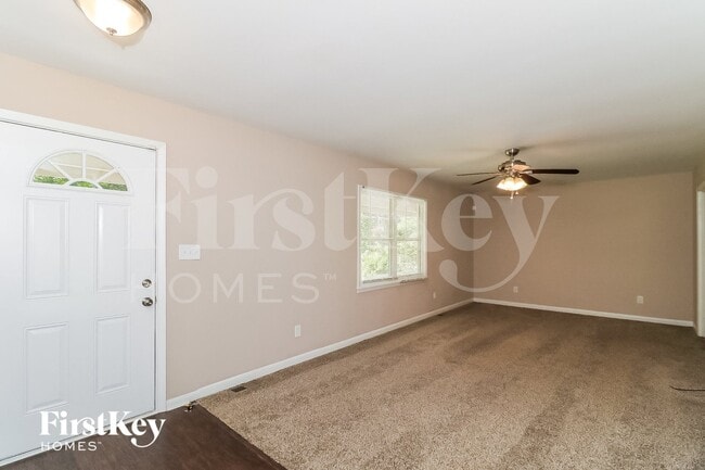 Photo - 2932 Tiffany Dr SW