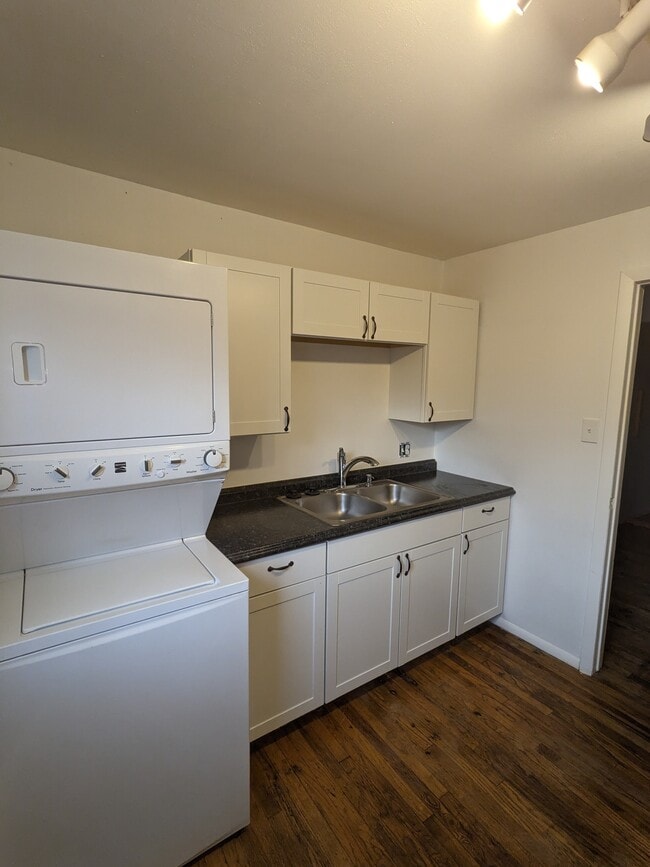 Photo - 1755 N 18th St Unidad A
