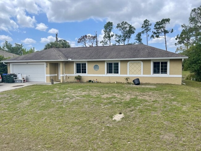 Building Photo - 1167 Urmey Ln