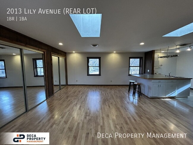 Photo - 2013 Lily Ave