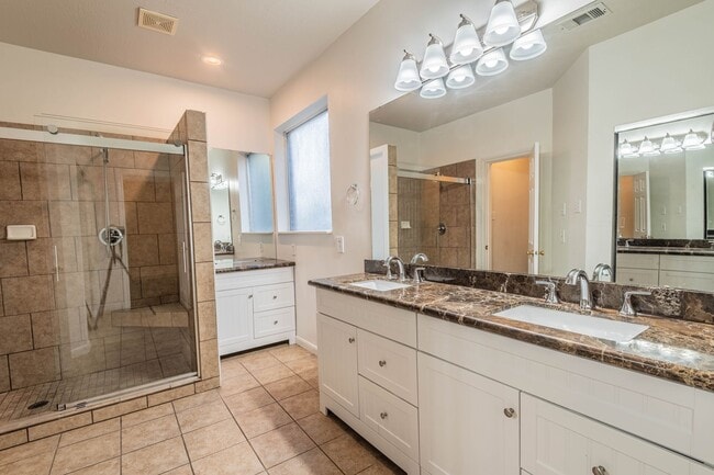 Photo - 6303 Faulkner Ridge Dr